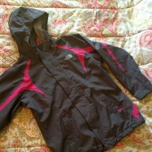 EUC North Face windbreaker girl size 14/16